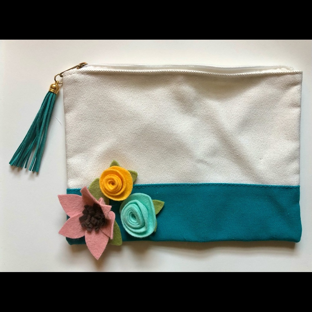 Makeup bag